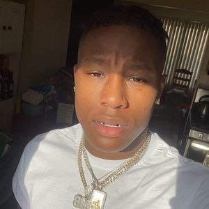 Meet your Posher, Deontae